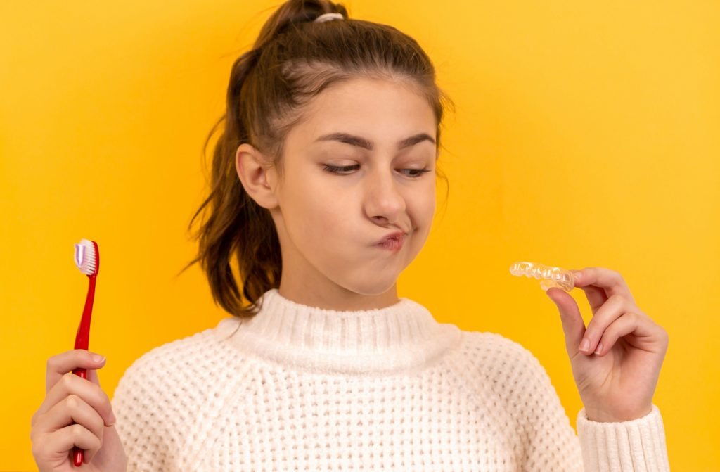 Start the New Year Prepared: 10 Must-Have Items for Your Dental Emergency Kit